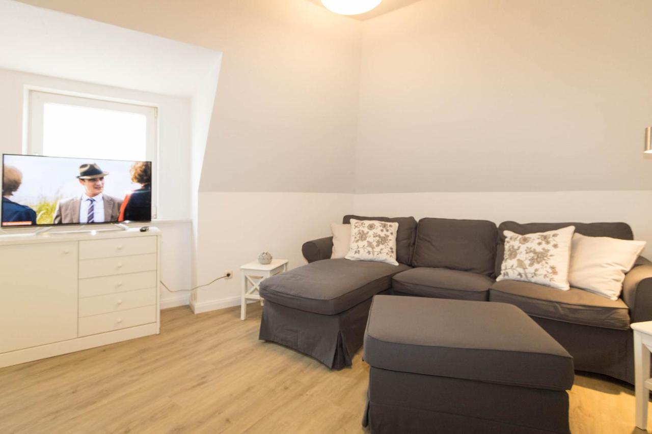 Hues Auert Tharep, Wohnung 2 เฮอร์นุม ภายนอก รูปภาพ