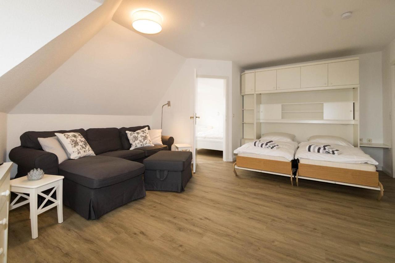 Hues Auert Tharep, Wohnung 2 เฮอร์นุม ภายนอก รูปภาพ